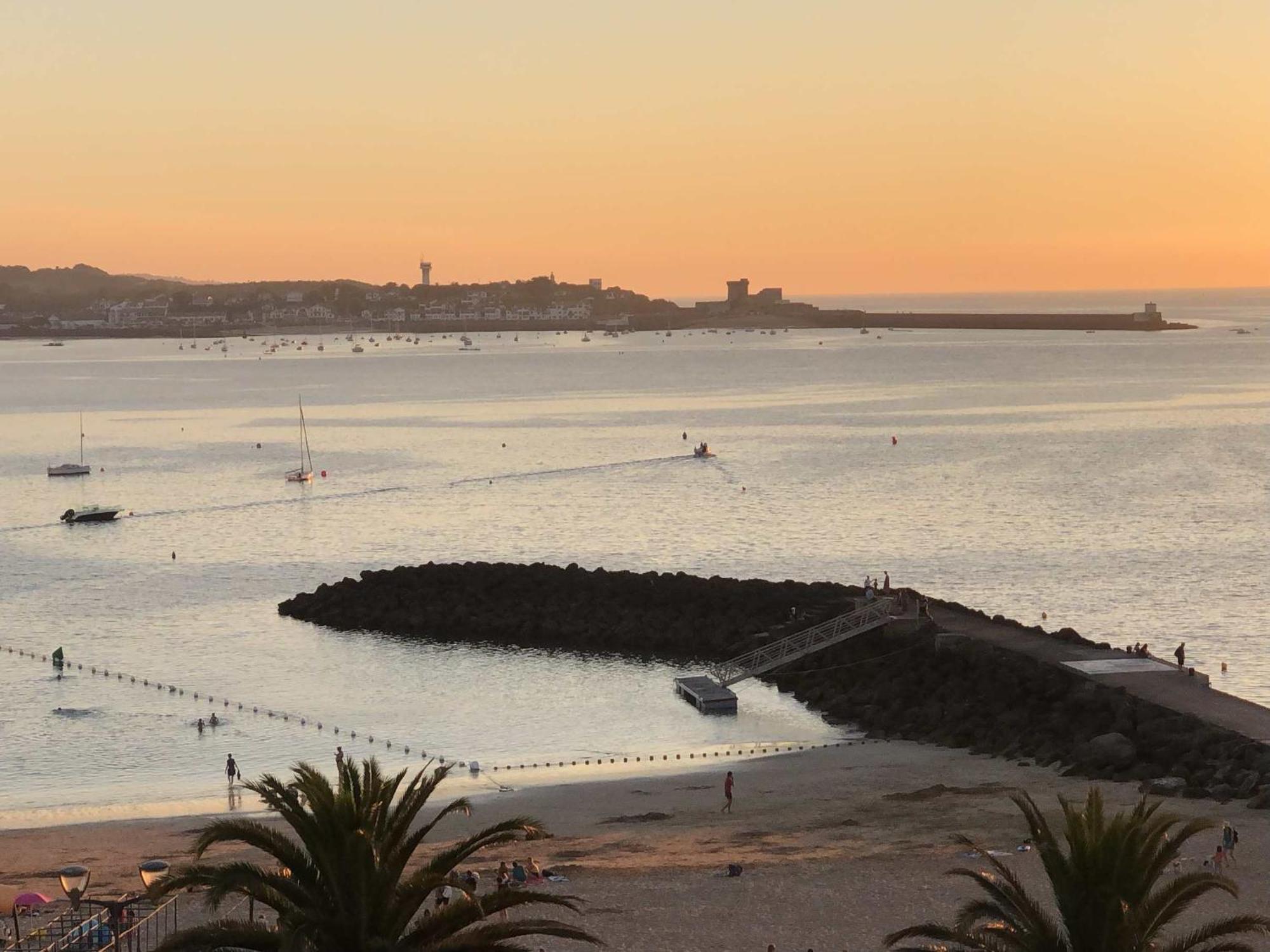 Spacieux Appartement Vue Ocean Et Rhune Saint-Jean-de-Luz Esterno foto